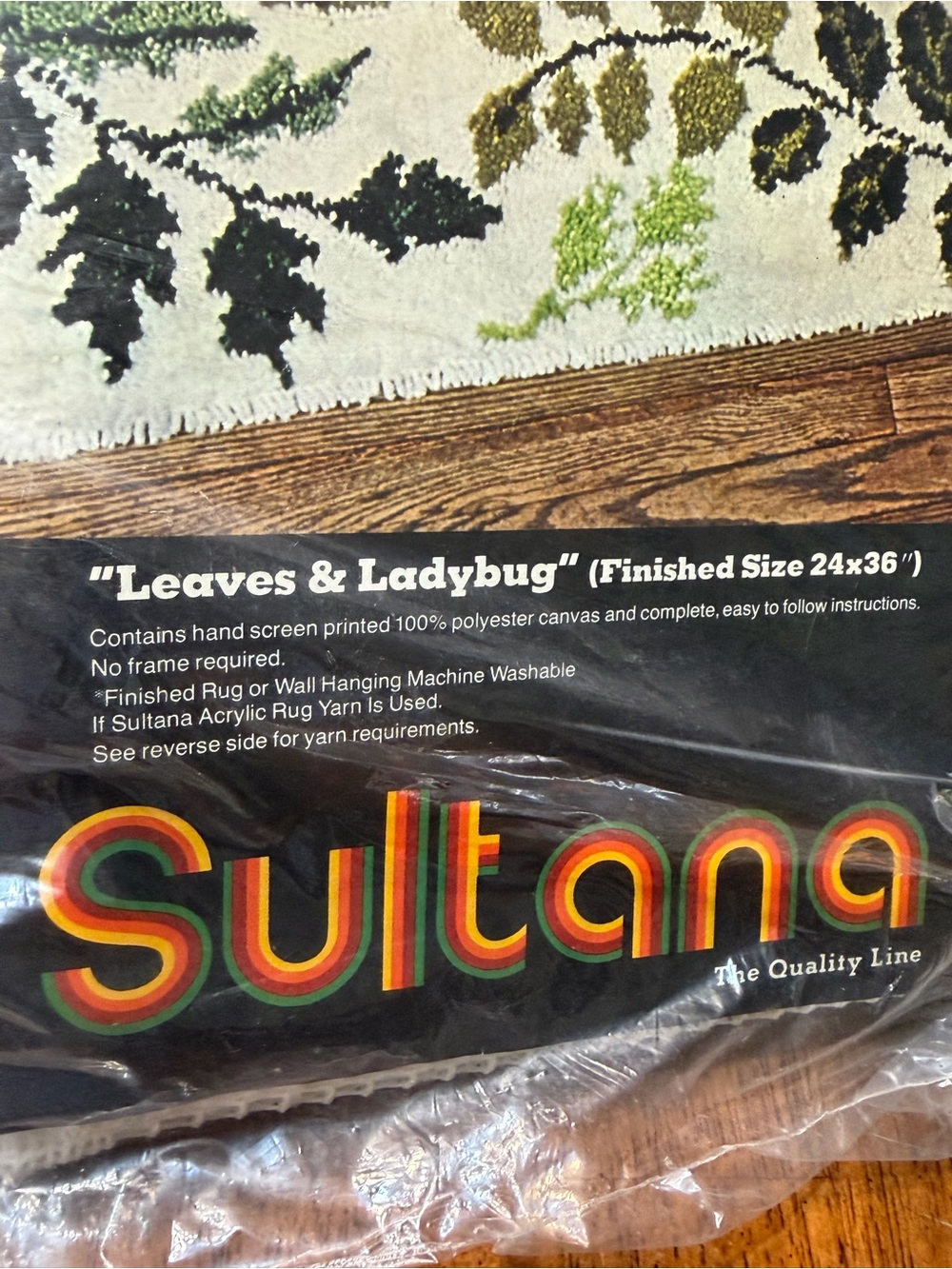 "Sultana vintage Leaves & Ladybug" Latch Hook Rug or Wall Hanging - Picture 2 of 8